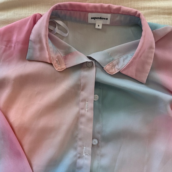Super down Pastel Button-Up Blouse - Picture 4 of 6